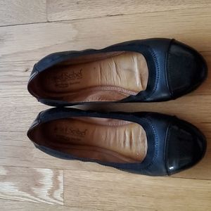 Josef Seibel Pippa black ballet flat 38